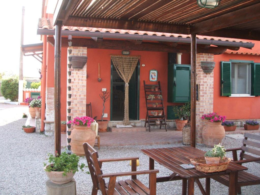 La Locanda Country House Borgo Montenero エクステリア 写真