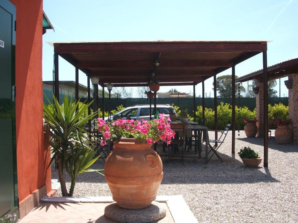 La Locanda Country House Borgo Montenero エクステリア 写真