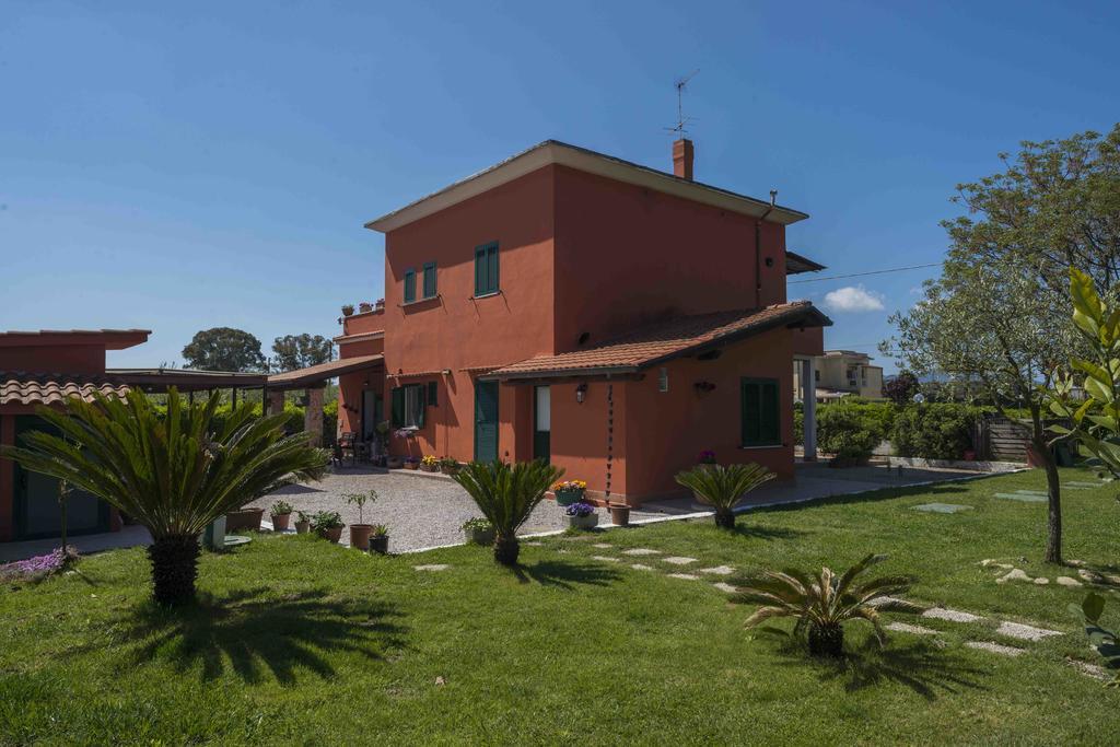 La Locanda Country House Borgo Montenero エクステリア 写真